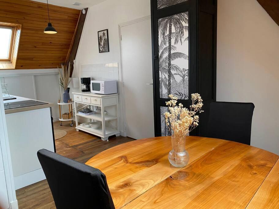 Charmant Appartement Entre Saint-Malo Et Le Mont-Saint-Michel Доль-де-Бретань Экстерьер фото